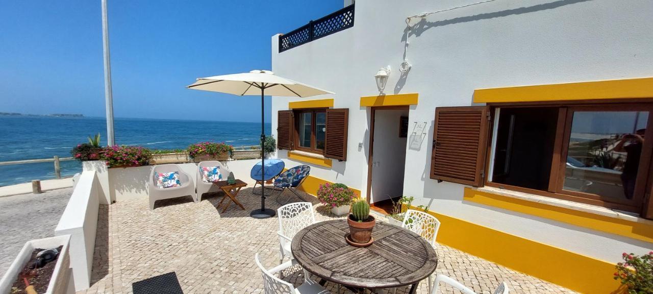 Pequena Baleia Bed and Breakfast Ferrel  Eksteriør billede